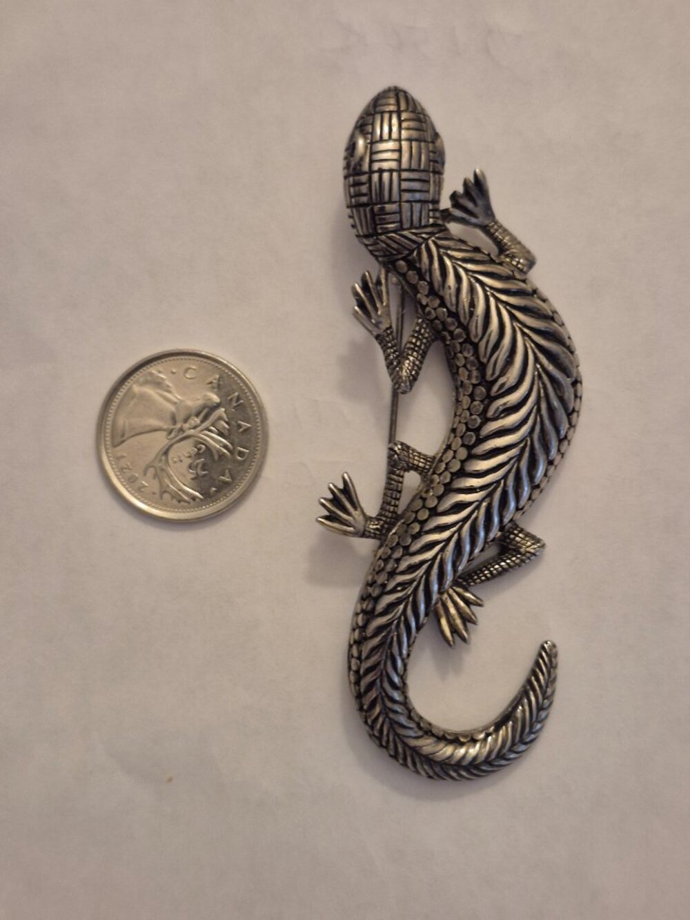 Textured Lizard Brooch